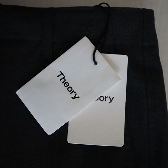 Theory M0871204 Men's Sz 33 Gray Curtis Bonded Wool Twill Cargo Pants $285 - Picture 3 of 10